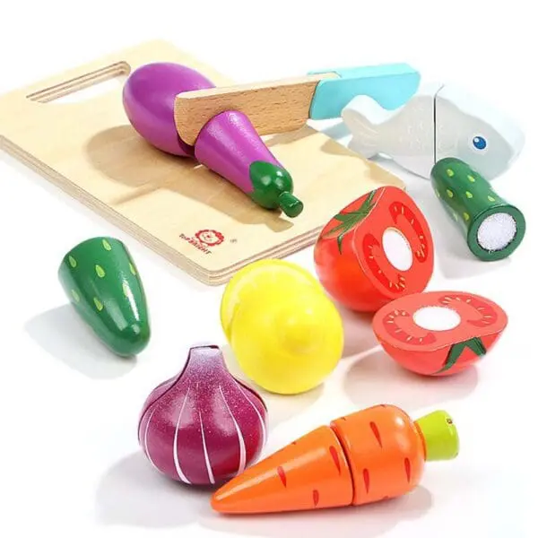 Pretend Play - Wooden Cutting Food - 9 Pieces - Image 2