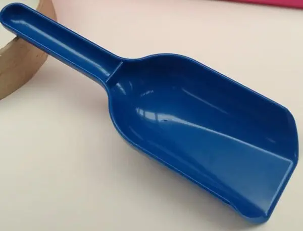 Sand Play - Scoop 1pc Assorted Colours